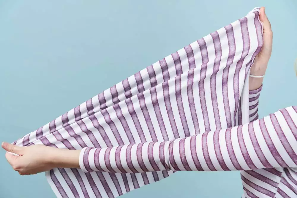 Analysis of common defects, wrinkles and preventive measures in the dyeing and finishing production of spandex-containing elastic fabrics